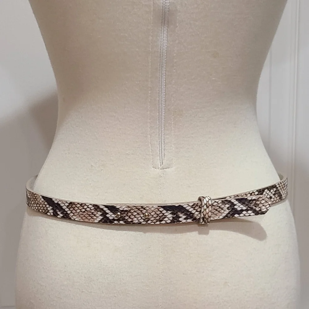 WHBM Genuine Leather Skinny Belt Sz M Snakeskin Embossed